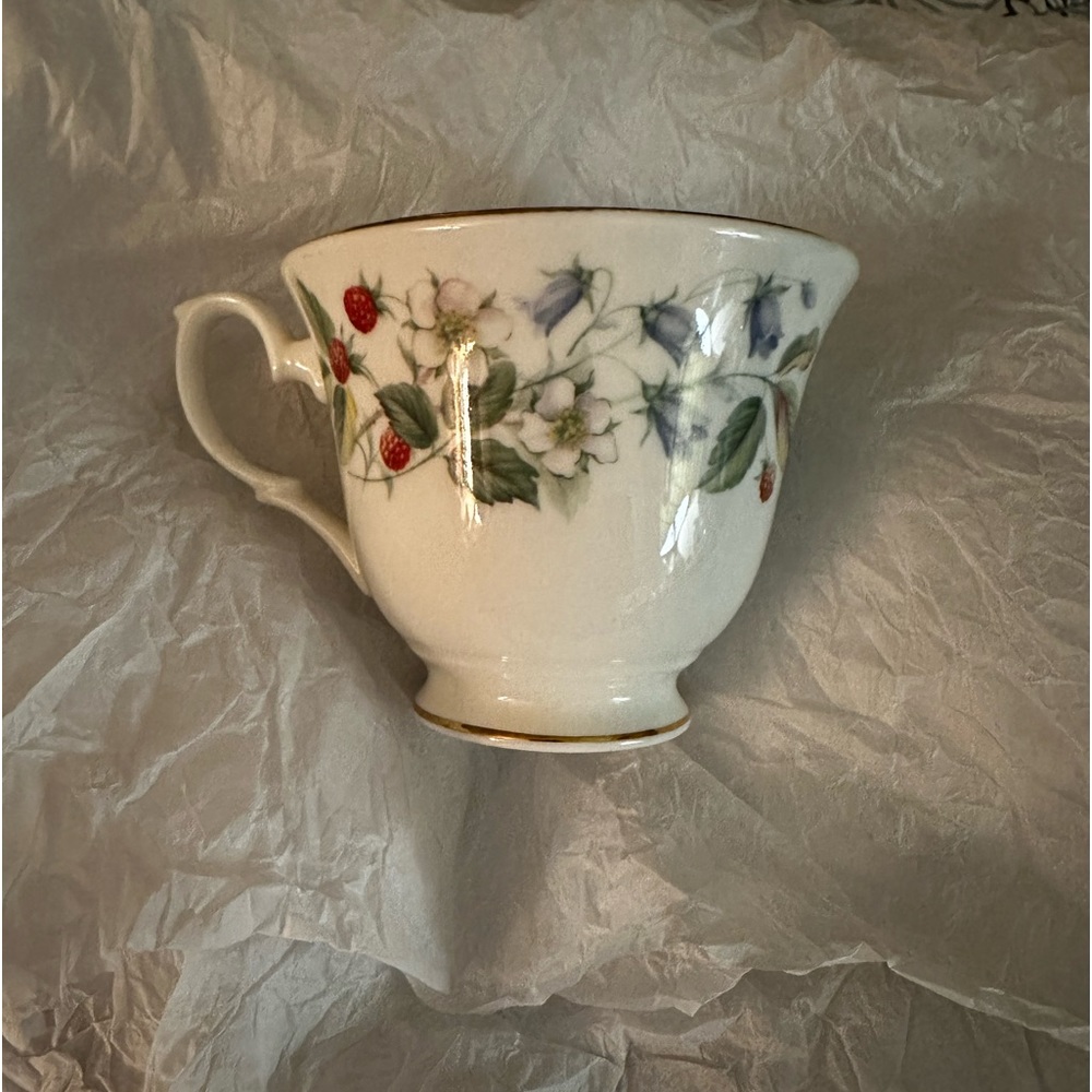 Strawberry Tea Cup
